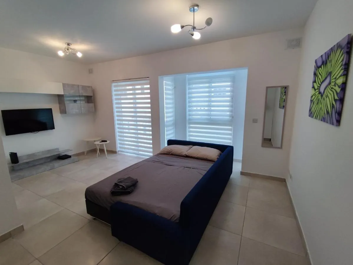 Modern Apartment In Gzira